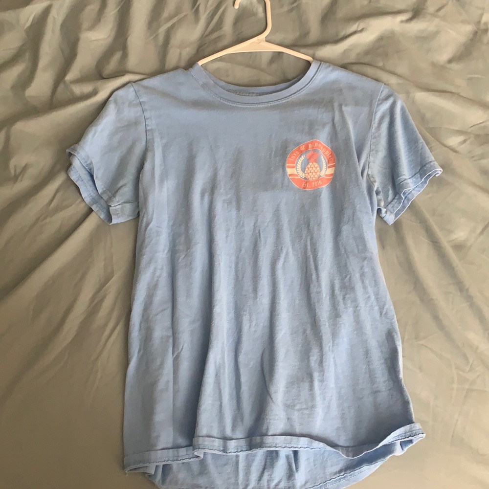 Tee shirt